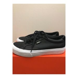 Vans Court DX Leather